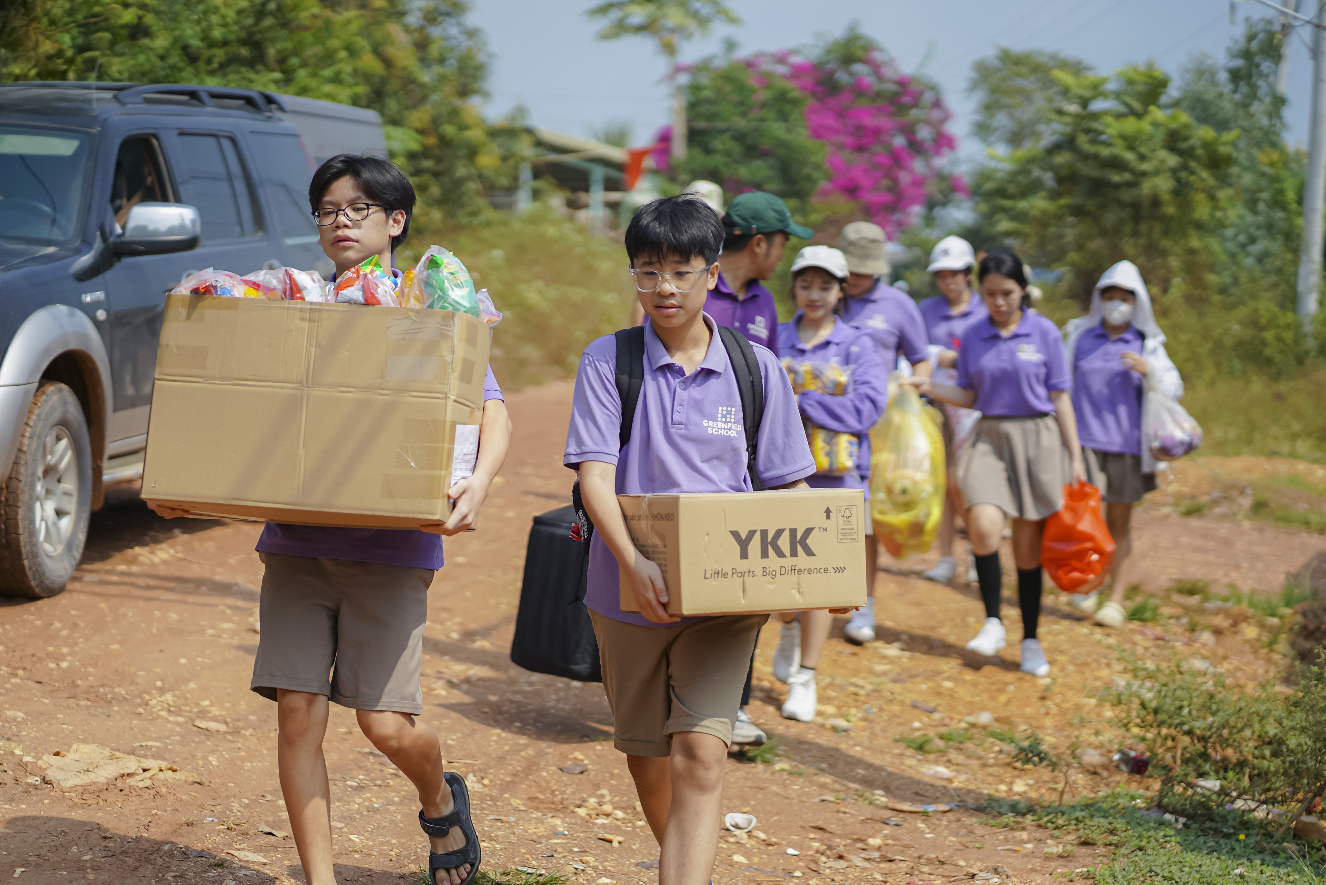 hoc-sinh-Greenfield-school-tham-gia-chuyen-thien-nguyen